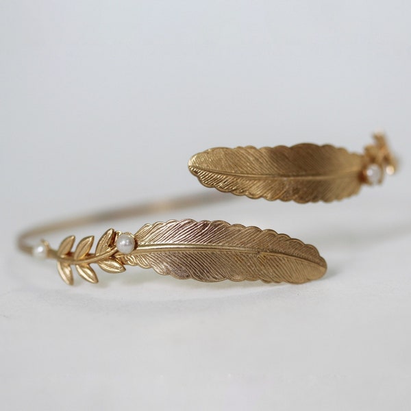 Preorder *  Magical Feather Arm Bracelet, Arm Cuff, Bridal Jewellery, Wedding Bracelet, Gold Feather Arm Cuff, Gift For Bride, Indian Style