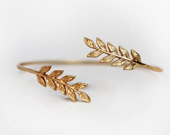 Delicate Twig Bracelet, Gold Leaf Wrap Bracelet, Bridal Jewelry, Golden Leaves Bangle, Dainty Adjustable Cuff, Hand Made, Wedding Jewelry