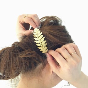 Athena Leaf Barrette, Grecian Bridal Goddess Clip, Bridal Hair Accessories, Roman Empress Hair Clip, Greek Leaf Hair Clip, Bride Clip