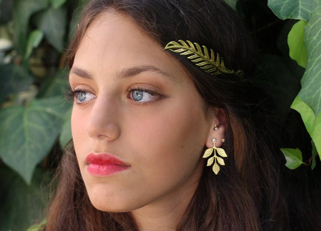 Athena Earrings Ivory