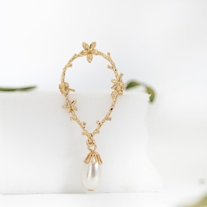 Floral Eden Wreath Pearl Brooch boho leaves laurel wreath teardrop Pearl hair clip gold rose gold silver bridal jewelry wedding hair pin