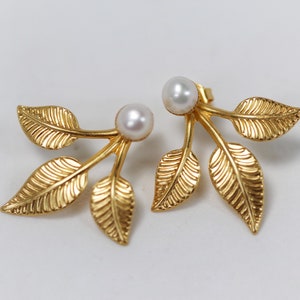 Preorder * Juno Earrings, Gold Leaves Two Pieces Set Ear Cuffs, Stud and Jacket Leaf Ear Jacket Goddess Jewelry Bridal Accessories Wedding