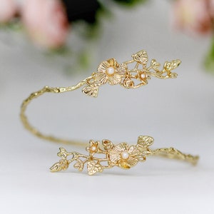 Fairy Magic Floral Gold Leaves Arm Band Leaf Arm Cuff Bridal Jewerly Bridal Accessories Dainty Bracelet Bohemian Floral flowers Arm Bracelet