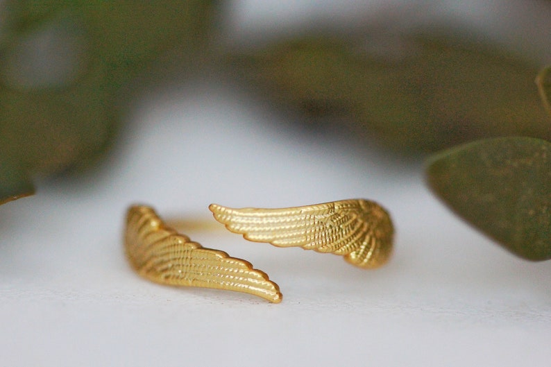 Preorder Angel Wings Ring, Gold Feather Ring, Adjustable Cherub Bohemian Jewelry Whimsical Ploma Anillo Wing Feathers Grecian Goddess image 5