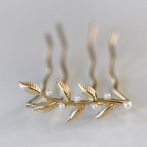 Twigs & Pearls Hair Prong Leaf Bun Hair Stick Rose Gold Leaf Pearl Hair Pin Bridal Hair Pin Wedding Silver Hair Fork