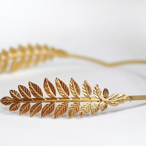 Athena Goddess Leaf Crown Roman Tiara Bridal Boho Hair Accessory Greek Goddess Headband Bride Golden Leaves Laurel Wreath