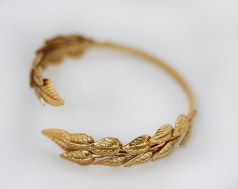 Preorder * Olive Leaves Bracelet Leaves, Bridal Cuff, Wedding Bracelet Adjustable Delicate Gold Bracelet, Dainty Leaf Cuff, Gold Leaf Bangle