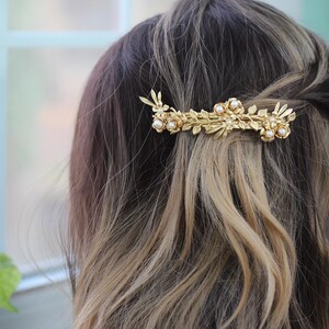 Preorder* Flora Floral Barrette Boho Bridal Hair Accessories Gold Flowers Clip Flower Pearl Pin Boho Wedding Headpiece Romantic Bridal Piece