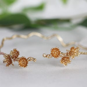 Large Sakura Cherry Blossom Arm Band Floral Nature Inspired Bracelet Dainty Flowers Hand Made Bridal Jewelry Gold Branch Wedding Boho cuff