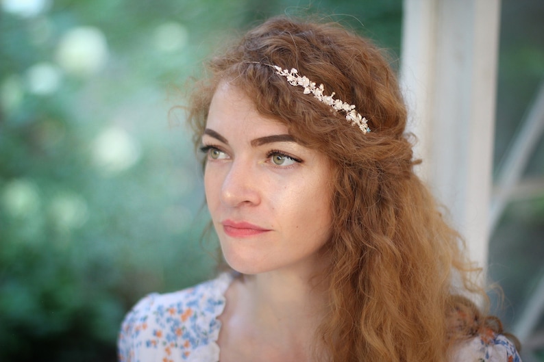 Feengarten Haarkette, Türkis Kristall Blumen Perlen Blätter Stirnband, Braut Haarteil Etwas Blau Hochzeit Accessoires Blumenkrone Bild 2