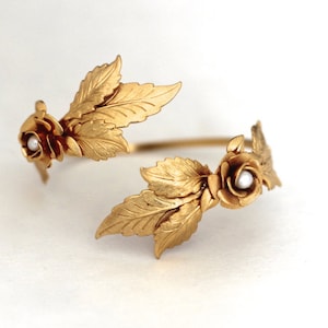 Preorder * Astrid Bracelet Leaves Bracelet Gold Leaf Cuff Bridal Jewerly Bridal Accessories Dainty Bracelet, Bohemian Cuff, Floral Bracelet