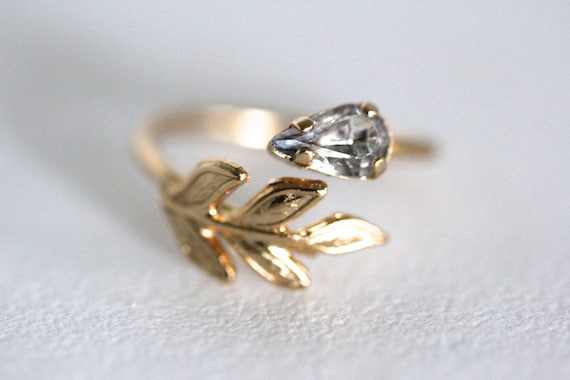 Gold Rings - Plain Leaf Design Ring 01-01 - SPE Gold,Chennai