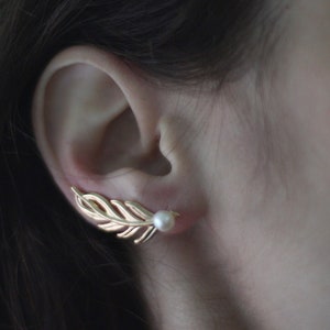 Preorder * Twig Pearl Ear Cuff Gold Leaf Earring Gold Ear Climber Grecian Jewelry Boho Bridal Earrings, Unique gold Pearl Ear Huggie Cuff