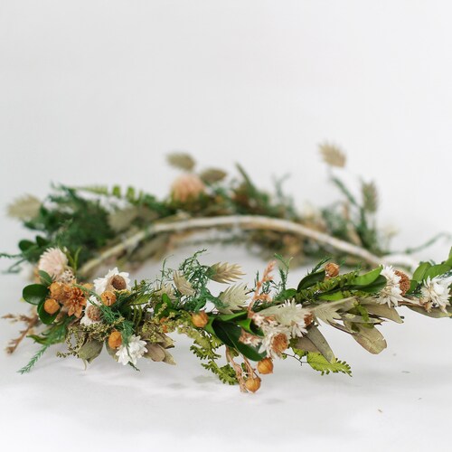 Dried Blooming Eucalyptus Leaves Lavender Daisies Flowers Wreath, shops Floral Bohemian Bridal Hair Accessories, Boho Flower Crown Whimsical Tiara