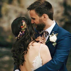 Vorbestellung * Getrocknete Blumen Kranz, Boho Braut Haarschmuck, Boho Blumenkrone, Blumen Tiara, Blumen Haarband wunderlich rustikal echt