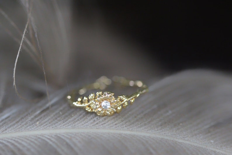 Entwined Floral Branch Ring Size 6 Leaves Gold Crystal Ring, Rose Gold Laurel Wreath Leaf Ring, Pearl Leaves Ring Flower Rings Fairy Jewelry image 5