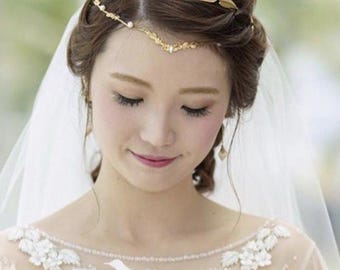 Elf V Shaped Hair Chain, Elven Pearl Crown Delicate Tiara, Bridal Hair Accessories, Goddess Forehead Band Boho Dainty Leaf Wreath