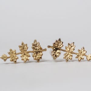 Preorder* Floral Twigs Leaves Stud Earrings, Leaf, Nature Inspired Jewelry, Delicate Earrings, Dainty, Goddess Jewelry, Bridal Studs