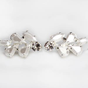 Preorder Naomi Earrings, Bridal Earrings, Jewelry, Wedding Pearls, Pearl Crystal Earrings, Pearls Stud Earrings, Pearls Jewellery image 6