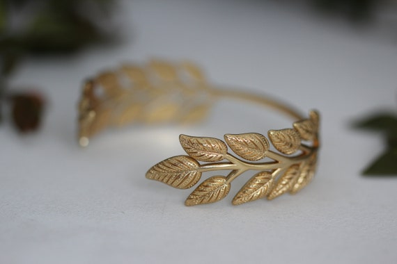 Olive leaf cuff deals