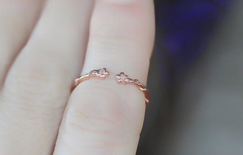 Entwined Floral Branch Ring Size 6 Leaves Gold Crystal Ring, Rose Gold Laurel Wreath Leaf Ring, Pearl Leaves Ring Flower Rings Fairy Jewelry image 3