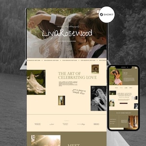 Op de afbeelding: Een laptop en een smartphone tonen een website voor Livia Rosewood fotografie. De site heeft een crèmekleurige achtergrond, trouwfotografie en tekst waaronder The Art of Celebrating Love en Now Booking 2027-2028.
