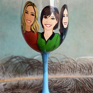 Three's persons on Wine glass Best Friends, Friendship Portraits, Couples Portrait, Mother and Dougthers Portraits Anniversary Birthday Gift image 3