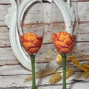 Hand Painted Floral Champagne Flutes, Personalized Wedding Toasting Glasses