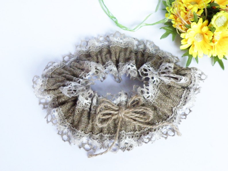 Wedding Bridal Garter Rustic Country style from Burlap linen and linen lace