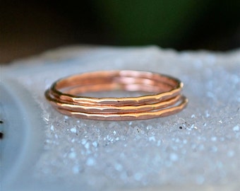 Hammer Forged Faceted Six- 6 Rose Gold Rings - The Skinny Stack