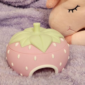 Erdbeere Schlangenhaut/Reptilhaut