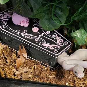 3d printed gothic snake hide