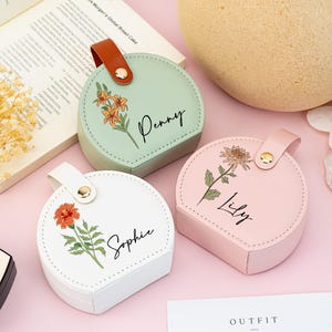 Estuche de joyería con forma de flor de nacimiento para damas de honor, caja de cuero para viajes, pendientes, anillos, collares, regalos de propuesta para la fiesta nupcial, regalo para mamá