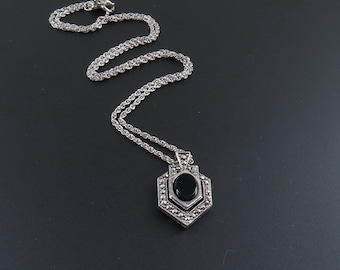 Avon Genuine Onyx Pendant