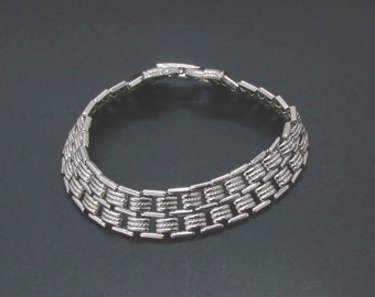 Avon Silhouette Bracelet, Silver Bracelet, Chain Bracelet, Silver Link Bracelet, Small Bracelet