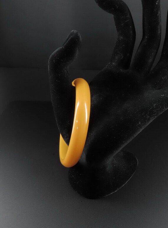 Butterscotch Bakelite Bracelet, Bakelite Bangle, … - image 3