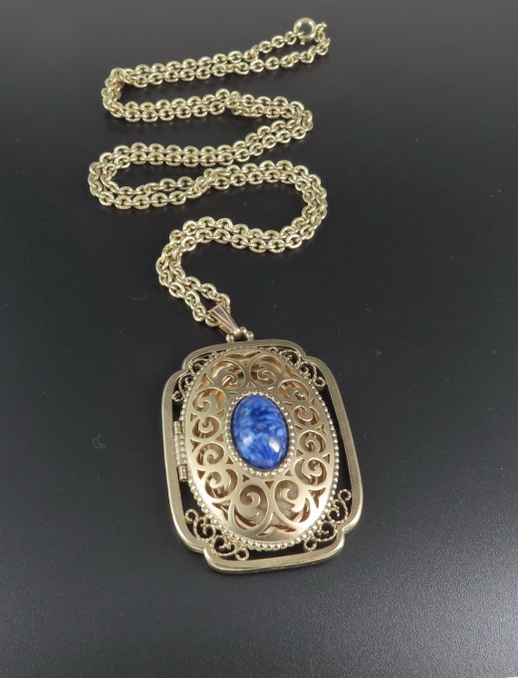 Avon Yesteryear Locket Yesteryear Necklace Avon Pendant Necklace