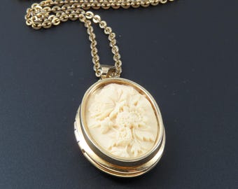 Faux Cameo Locket