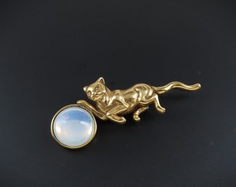 Metropolitan Museum of Art Cat Brooch, Cat with Ball Brooch, MMA Cat Brooch, Gold Cat Brooch, Limited Edition MMA Jewelry