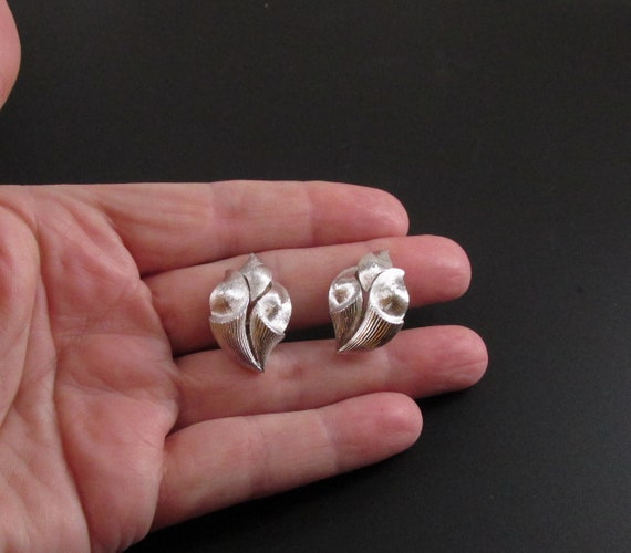 Silver Trifari Earrings, Trifari Abstract Earring… - image 3