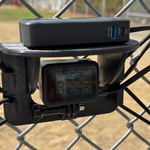 ShadowMount GoPro Fence Mount: eenvoudige installatie en bescherming tegen de zon voor honkbal Gamechanger-gamestreaming