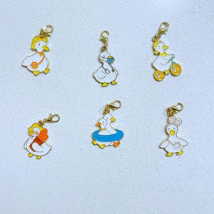 Duck Badge Charm: Enamel Animal Lanyard Decoration