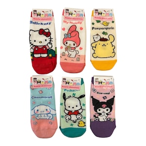 Calcetines tobilleros de Sanrio: Hello Kitty, My Melody, Pompompurin, Cinnamoroll, Pochacco, Kuromi. Un regalo precioso, hecho en Corea.