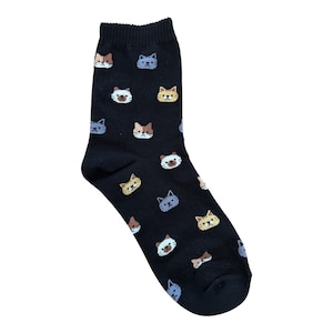 Calcetines de gato: regalo para amantes de los gatos. Hechos en Corea. imagen 7