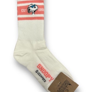 Officially Licensed Snoopy Socks – Peanuts Character Crew Socks – Made in Korea 11. Pink 3 stripes