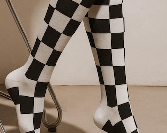 Checkboard Knee Length Socks – Classic & Casual Style – Retro Vintage Long Socks – Korean Made Fashion