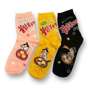 Buldak Noodle Socks: Korean Carbonara Ramen, Pink Yellow Black
