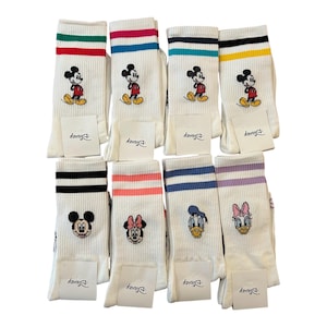 Disney Non-Slip Pilates Socks – Mickey Minnie Donald Daisy Grip Yoga Socks for Women (Officially Licensed)