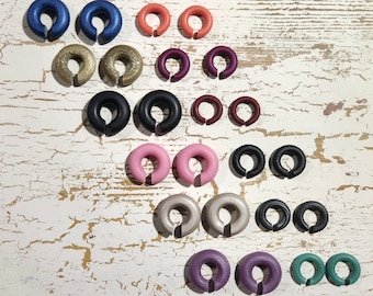 Small Hoop Plugs // Gauges // Customizable 1"-1.5" // Pick your color