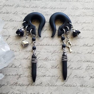 Black Vintage Silver Secret Garden Charmed Gauges // Black Turquoise Spikes // Heart & Key // fantasy // Dangle Plugs
